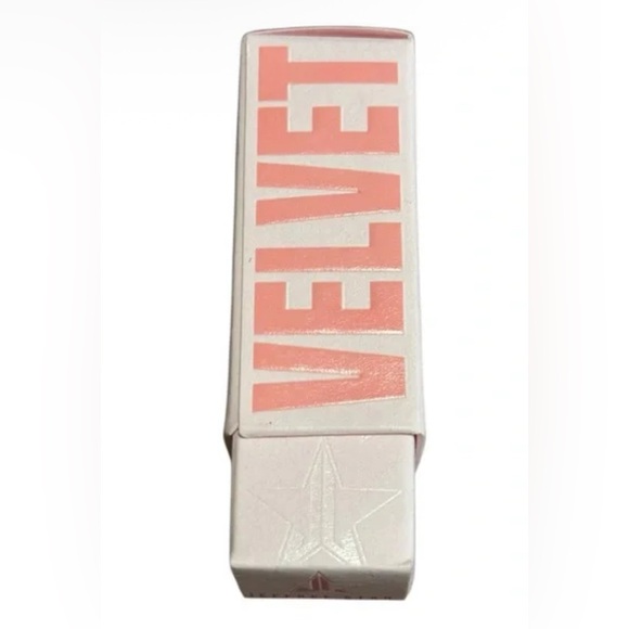 Jeffree Star NWT Velvet Trap - Dominatrix - Picture 6 of 6